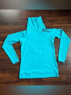Nike Pro Dri-Fit Women’s Teal Cowell Neck Pullover, L